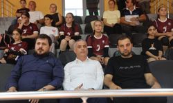 Mustafa Bıyık Bordo Mavi 61’in Antrenmanına Sürpriz Ziyaret Gerçekleştirdi