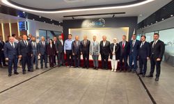 Trabzon’un İhracatçı Firmasına Bakan Kacır’dan Ziyaret: Üretimi Yerinde İnceledi