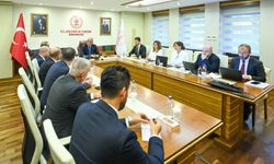 Arsin’de servis taşımacıları bir araya geldi: Ortak mücadele kararı çıktı