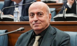 Cahit Erdem’den Mustafa Gültekin’e Sert Sözler: “Terbiyesizlik”