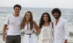 Yıllar sonra Medcezir çıkışı: Hazar Ergüçlü eski ekibe böyle seslendi