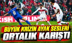 Milli Takım’da İtalya Hezimeti Sonrası Ortalık Karıştı: Tribünlerden İstifa Sesleri