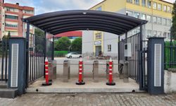 Tekkeköy’de ortaokula kartlı turnike sistemi kuruldu