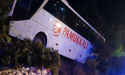 Manisa’da yolcu otobüsü yoldan çıktı: 18 kişi yaralandı