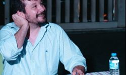 Trabzonlu Tiyatrocudan Dikkat Çeken Kitap: Nefs Kapital Raflarda