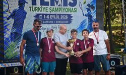 Zonguldak’ta Trabzon Fırtınası: Teniste Türkiye İkincisi Oldular