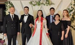 Yaren ile Tutuş el ele tuttu mutluluğa yürüdüler