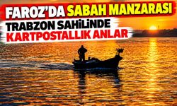 Trabzon’da Gün Doğumunda Balıkçı Tekneleri Kartpostallık Görüntüler Oluşturdu