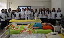 Gümüşhane'de 260 Sağlık Öğrencisi Mesleğe Böyle Hazırlanıyor