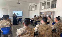 Jandarma personeline psikolojik ilk yardım anlatıldı