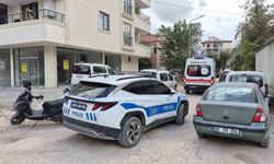 Kardeşler arasındaki tartışma bıçaklı kavgaya dönüştü: 1 yaralı