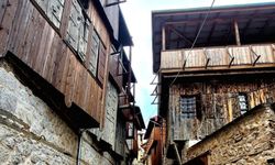 Yıllara meydan okuyan Eğin evleri, tarihi ve ustalığı yaşatıyor