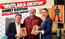 Ahmet Kaya’dan Gençlere Kitap Tavsiyesi: “Mutlaka Okuyun”