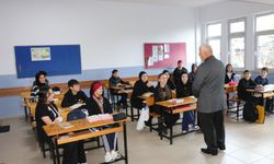 Kabahasanoğlu Fatih Sultan Mehmet Ortaokulu’nda Öğrencilerle Buluştu