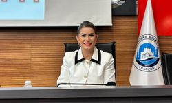 Trabzon'dan İmamoğlu Açıklaması! Arzu Öktem Siyasi Transferleri Gündeme Taşıdı