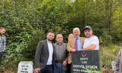 # Araklı'da Şehit Derviş Demir Unutulmadı! Kabri Başında Anıldı