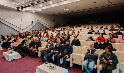 Avrasya Üniversitesi'nden Dünya Çocuk Hakları Günü’ne Özel Anlamlı Konferans