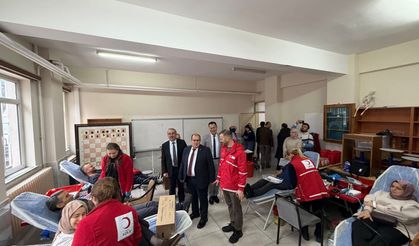 Ortahisar’da Kan Bağışı Seferberliği: 1380 Ünite Kan Toplandı
