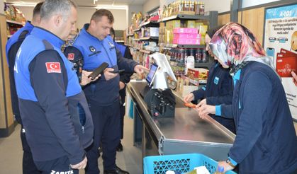 Havza'da zabıta ekipleri etiket ve hijyen denetimi yaptı