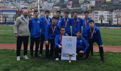 Tekkeköy Proje İmam Hatip Lisesi öğrencilerinden atletizmde başarı