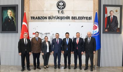 Ulaştırma ve Altyapı Bakan Yardımcısı Boyraz'dan Trabzon Büyükşehir Belediye Başkanı Genç'e ziyaret