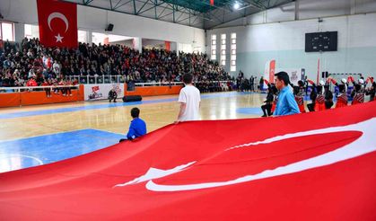 Gümüşhane'de 19 Mayıs coşkuyla kutlandı