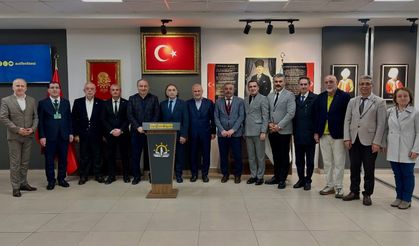 Rektör Gençcelep Trabzon’da öğrencilerle buluştu, “Bilim bir merak yolculuğudur” mesajı verdi
