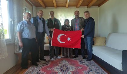 Trabzon’da Anlamlı Vefa! Şehit Ailesine Duygu Dolu Ziyaret