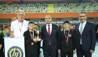 Trabzon'da 'Okul Sporları Ödül Töreni' düzenlendi