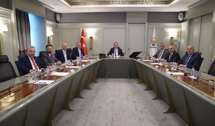 Rize’nin Yatırımları Ankara’da Masaya Yatırıldı! AK Parti Kurmayları Şehir İçin Tek Ses Oldu