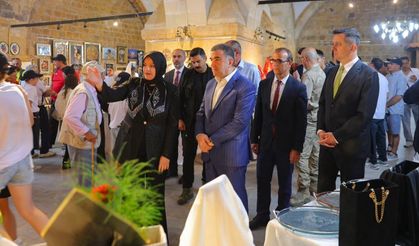 Bayburt'ta yöresel dokuma ve el sanatları sergisi açıldı
