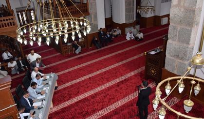 Trabzon’da Ezanı Güzel Okuma Yarışmasının Birincisi Arsin’den