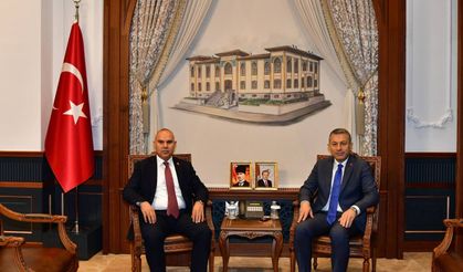 Giresun Valisi Mustafa Koç’tan Trabzon Valisi Tahir Şahin’e Nezaket Ziyareti