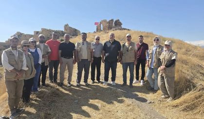 Bayburt Kalesi'ndeki kazı çalışmalarında 5 bin yıllık eser bulundu