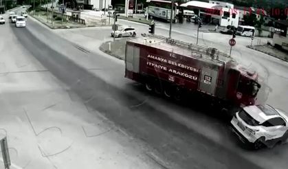 Yangına giden itfaiye aracı otomobile çarptı