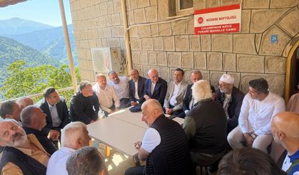 Rize’de Dikkat Çeken Buluşma: Devlet Sert Ve İsmail Kahraman Görüştü
