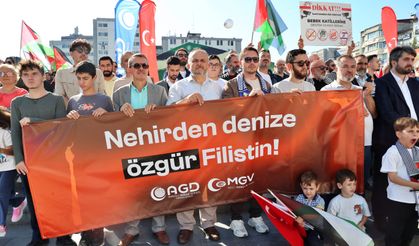 Samsun'da Gazze Protestosu! Cumhuriyet Meydanı'ndan Tepki