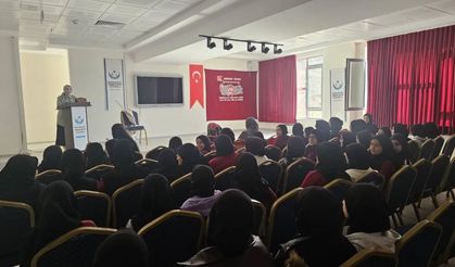 Bayburt'ta öğrencilere sabır ve tevekkülün önemi anlatıldı