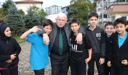 Kabahasanoğlu’ndan Öğrencilere Mesaj: “sizlere Güveniyoruz”