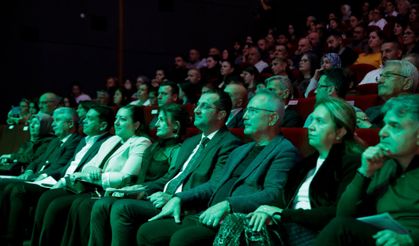 Akçaabat'ta Cumhuriyet Coşkusu! Konser Ayakta Alkışlandı