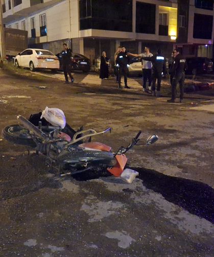 Samsun'da hafif ticari araçla çarpışan motosiklet sürücüsü ağır yaralandı