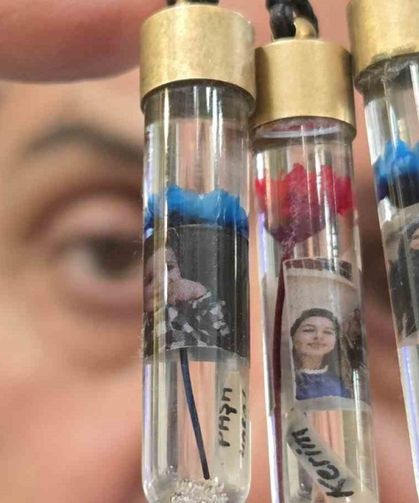Pirinç tanesinden kolyeler demode oldu, yeni trend bebek dişi kolyeleri