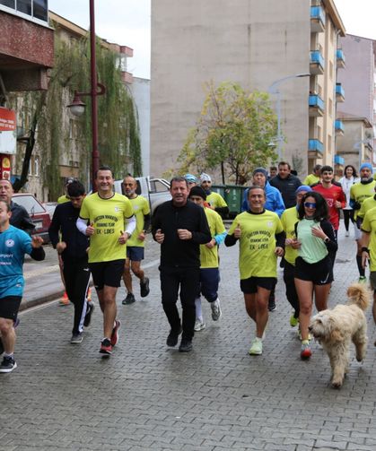 Espiye'de halk koşusu ve yürüyüş etkinliği düzenlendi