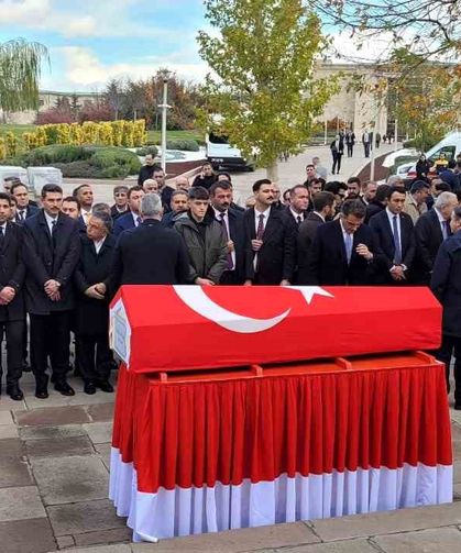 Vefat eden eski AK Parti Giresun Milletvekili Cemal Öztürk için TBMM'de tören düzenlendi
