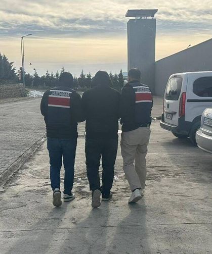 Yasaklı maddeden 8 yıl 4 ay hapis cezası bulunan hükümlü yakalandı