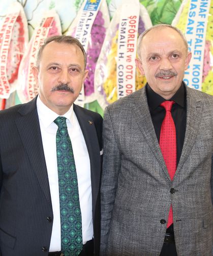 Vakfıkebir Esnaf ve Sanatkârlar Odası Genel Kurulu Gerçekleşti: Kadem Sağlam Güven Tazeledi