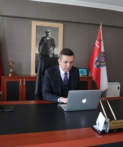 Bayburt Emniyet Müdürü Erkol, AA'nın 'Yılın Kareleri' oylamasına katıldı