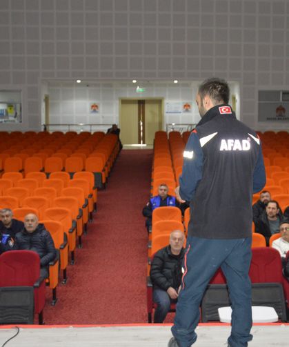 Havza Belediyesi personeline sivil savunma eğitimi verildi