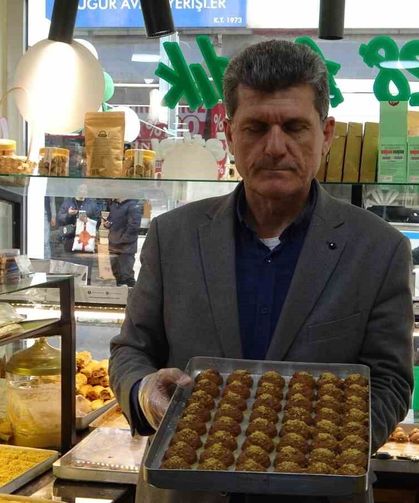 Giresun'da fındıklı tatlılar Ramazan sofralarına lezzet katıyor