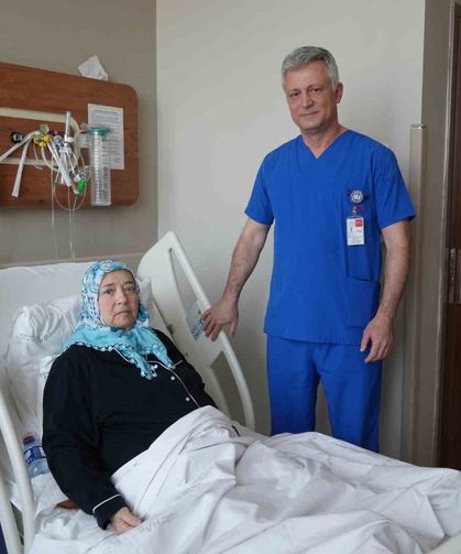 Görenler kilo aldı sandı, karnından 30 santim uzunluğunda 10,5 kiloluk kitle çıktı